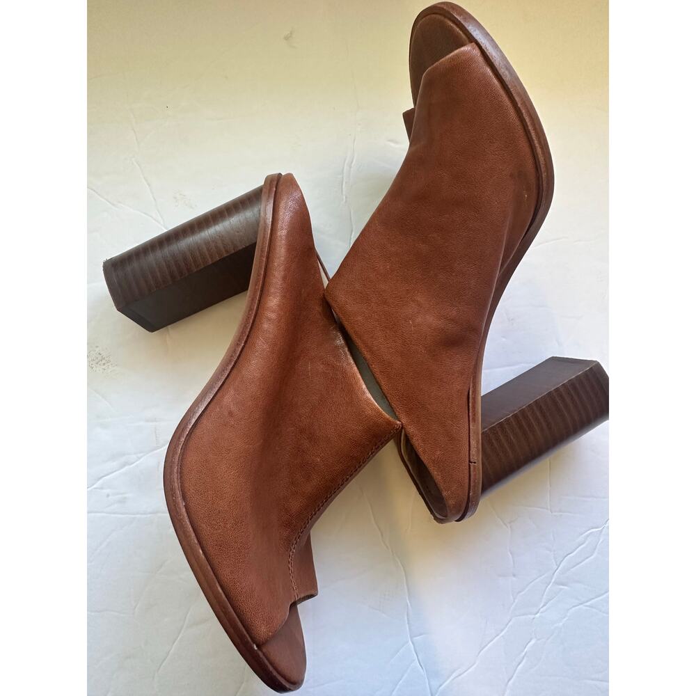 Louise et Cie Lorena Brown Leather Peep ToeBlock Heel Mules - Size 8M